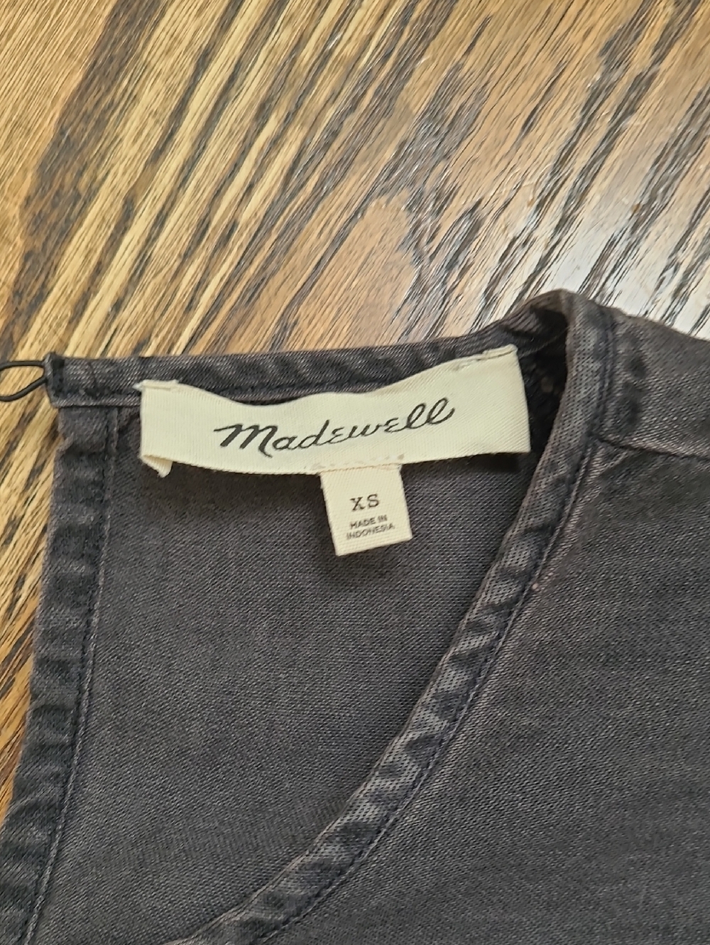 Madewell Denim Shirred Swing Top in Lunar Wash Size XS - Picture 2 of 7
